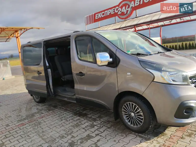 2016 renault trafic