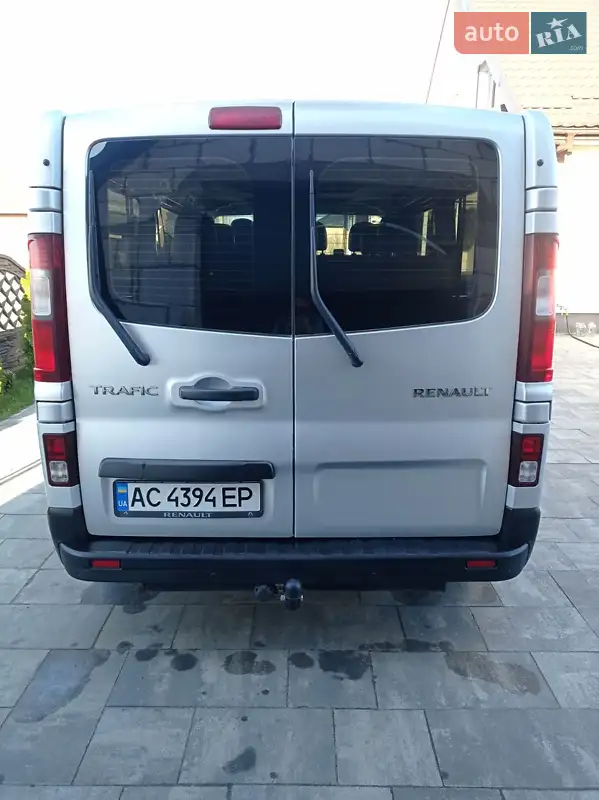2015 renault trafic