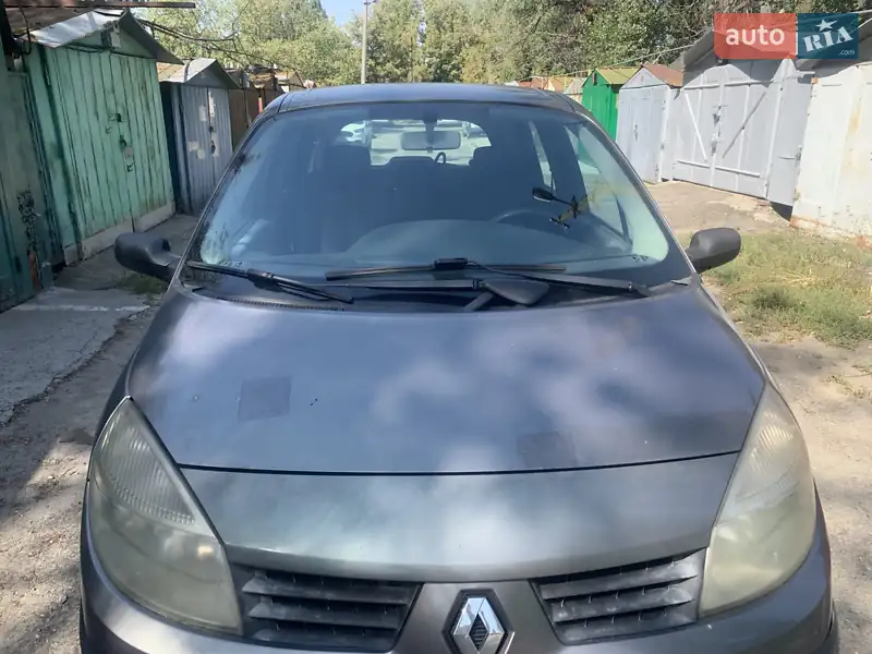2005 renault scenic