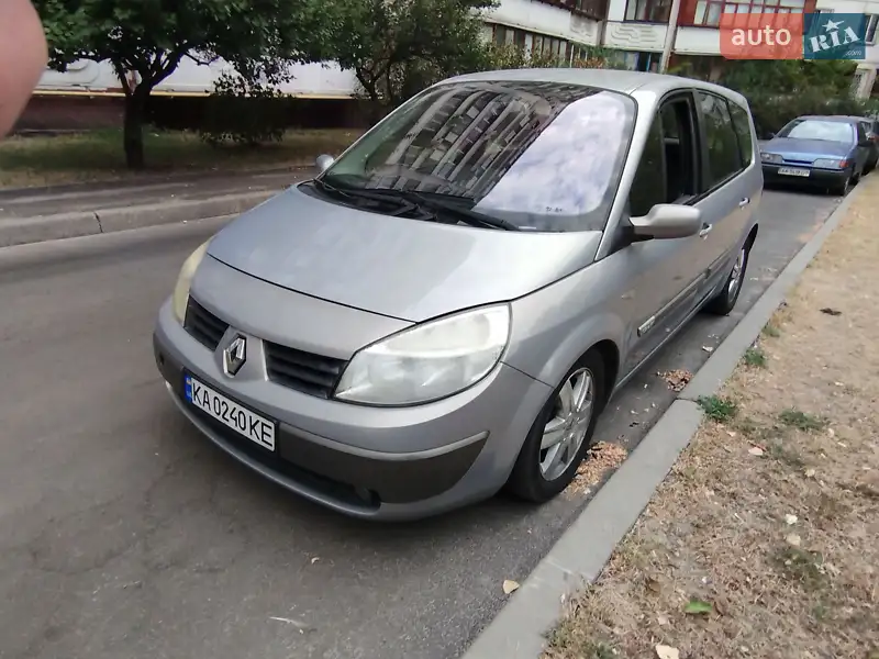 2004 renault grand scenic