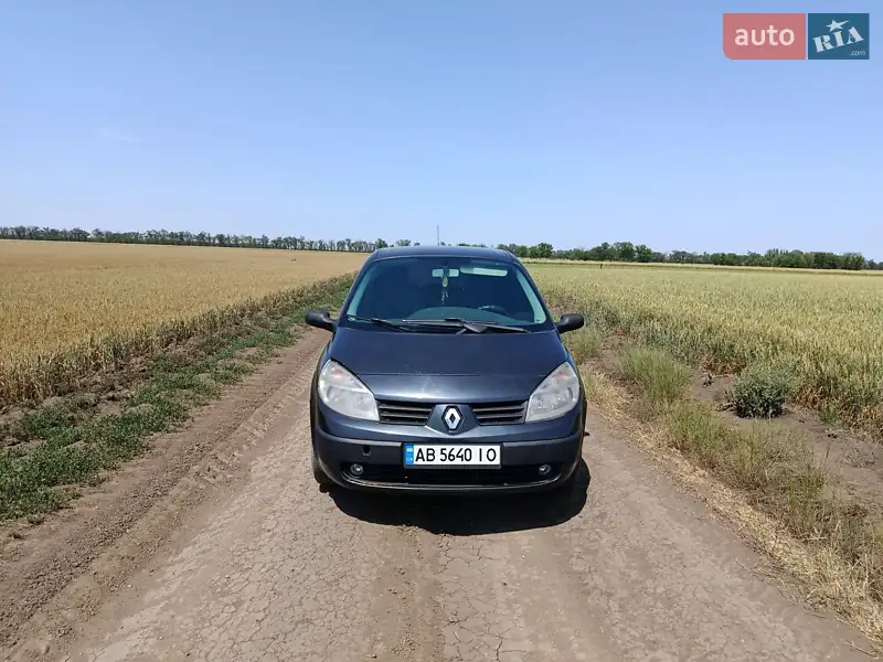 2005 renault grand scenic