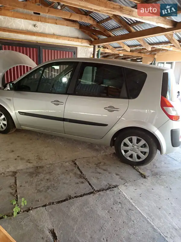 2005 renault megane scenic