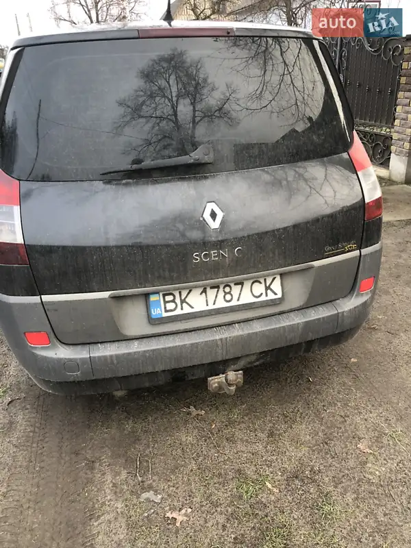 2005 renault grand scenic