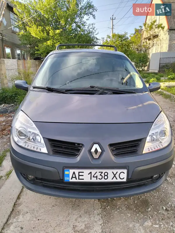 2008 renault megane scenic