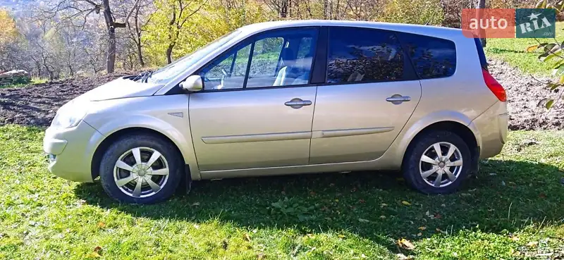 2008 renault megane scenic