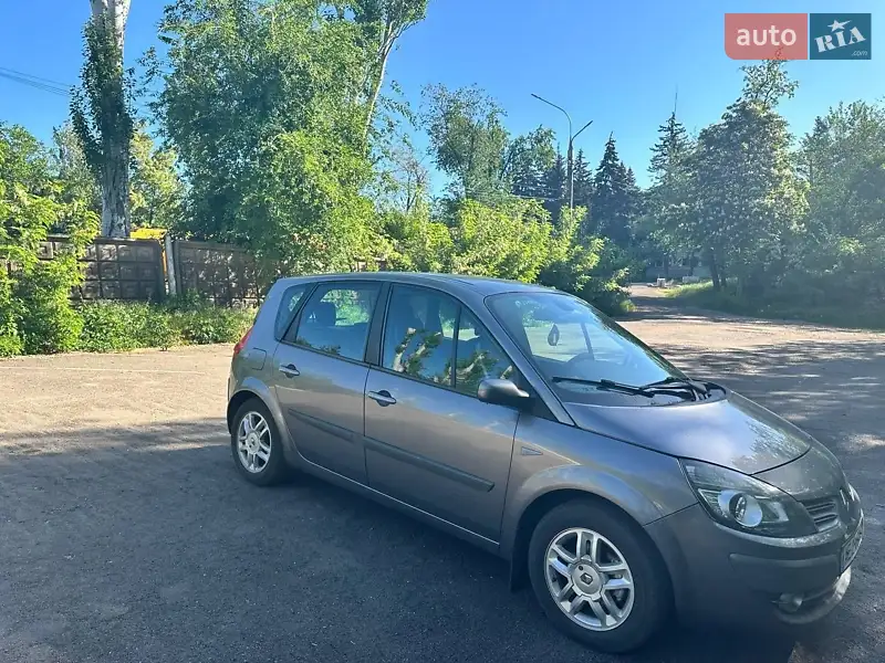 2008 renault megane scenic