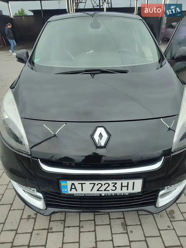 2012 renault megane scenic