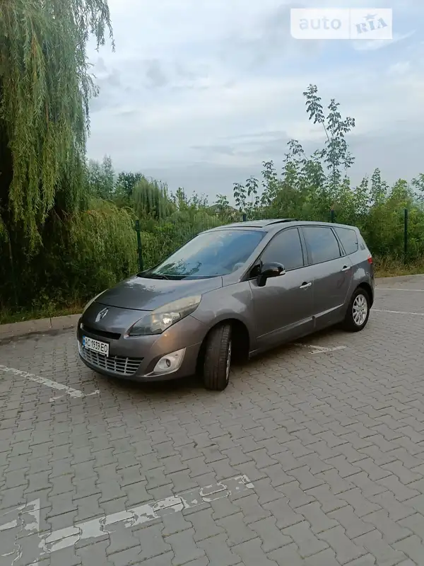 2011 renault megane-scenic