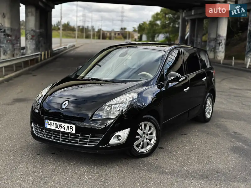 2011 renault megane scenic