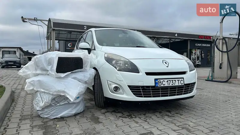 2011 renault megane