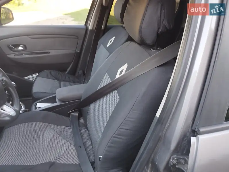 2011 renault megane scenic