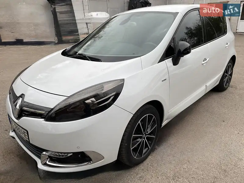 2012 renault megane scenic