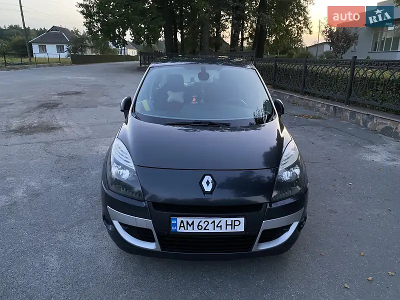 2010 renault megane scenic