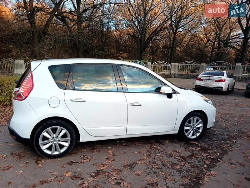 2010 renault megane scenic