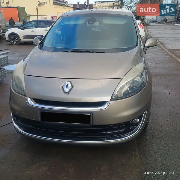 2012 renault scenic