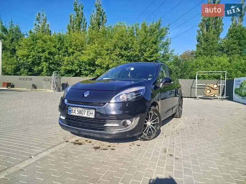 2012 renault grand scenic