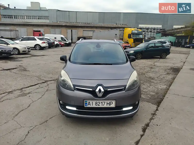 2013 renault grand scenic