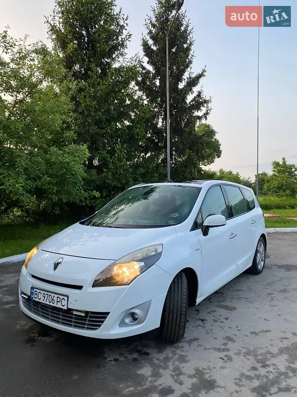 2010 renault megane scenic
