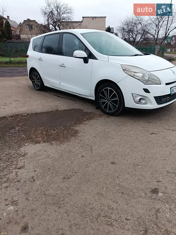 2010 renault megane-scenic