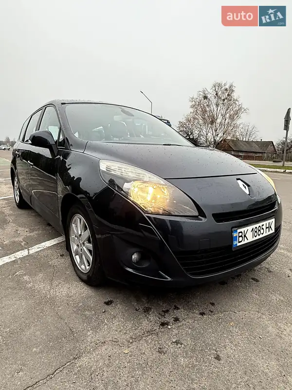 2010 renault scenic