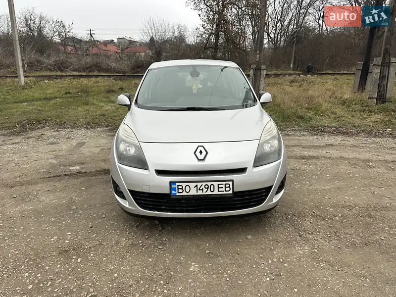2010 renault megane scenic