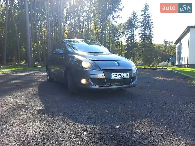 2010 renault megane scenic