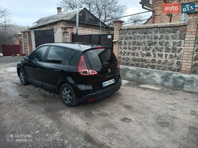 2010 renault megane scenic