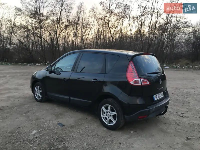 2010 renault megane scenic