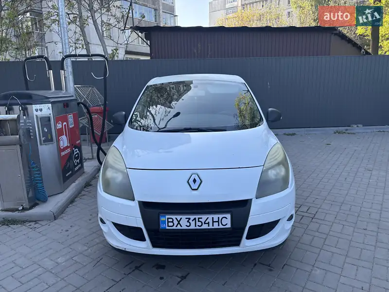 2010 renault scenic