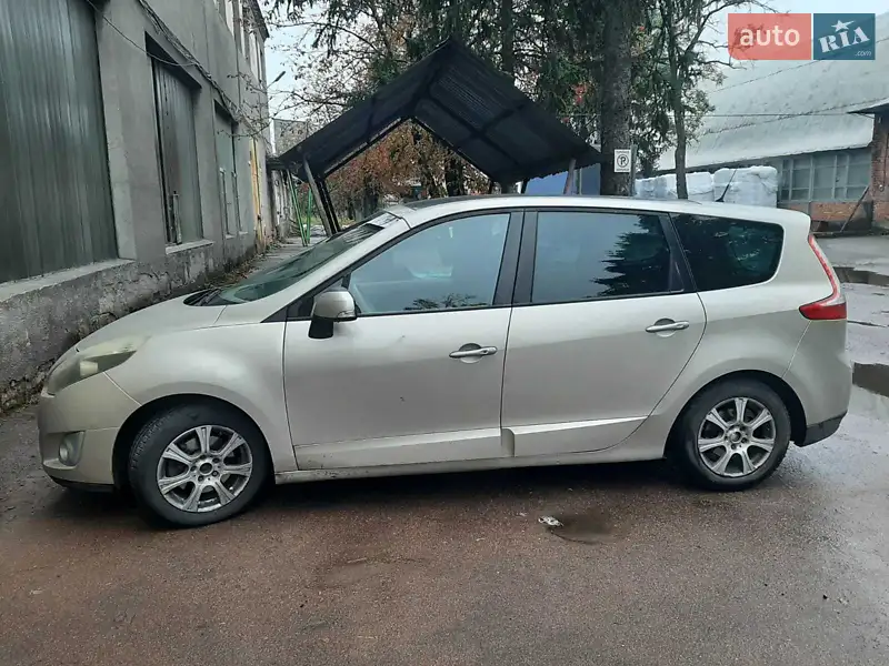 2009 renault scenic