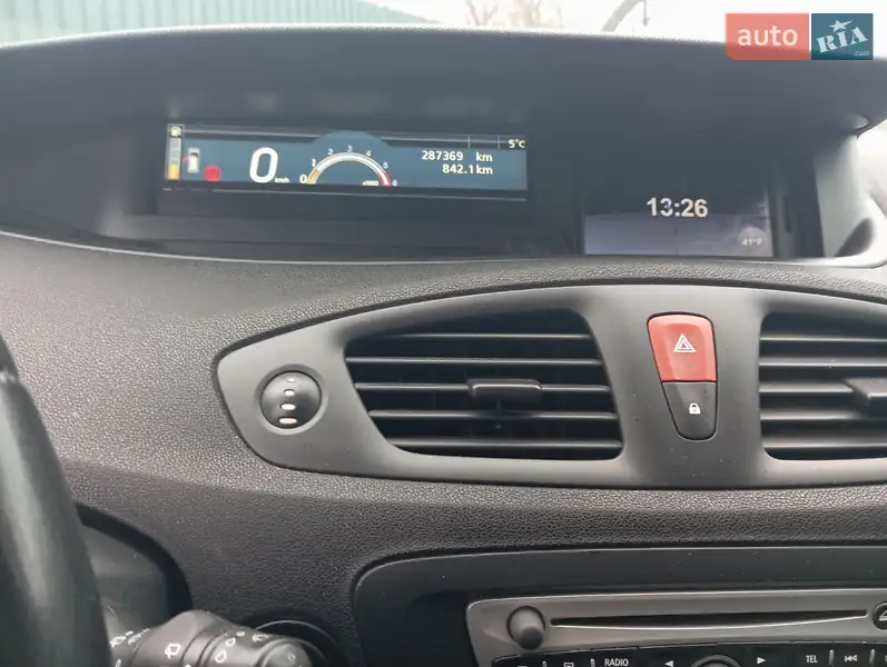 2010 renault megane scenic