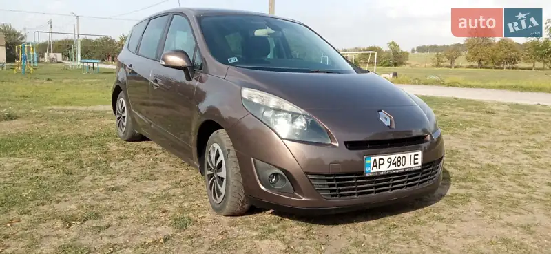 2010 renault megane scenic