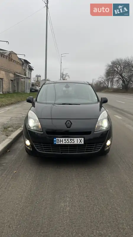 2010 renault scenic