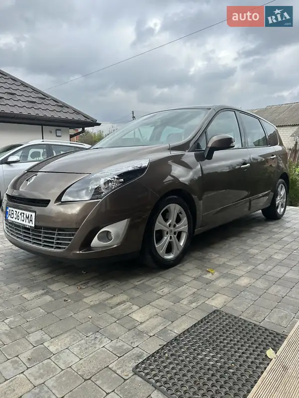 2009 renault megane scenic