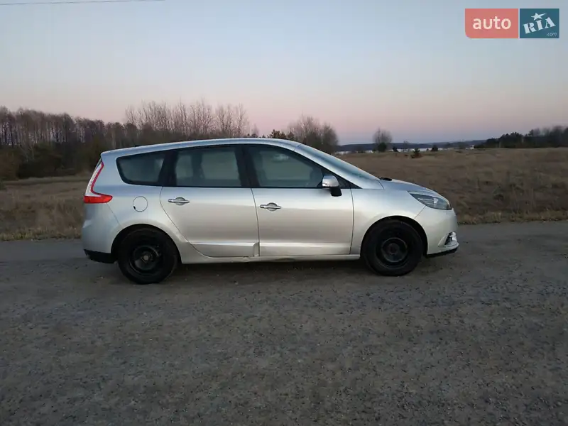 2015 renault megane scenic
