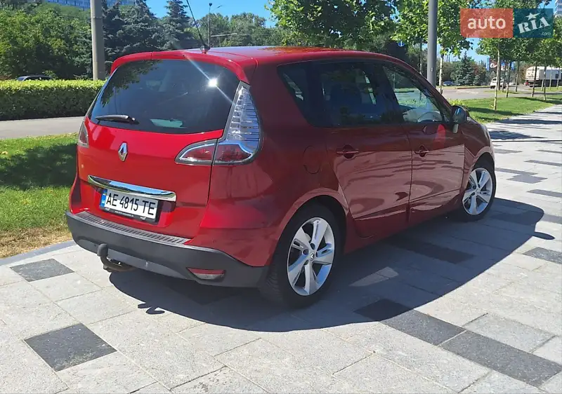2012 renault megane scenic