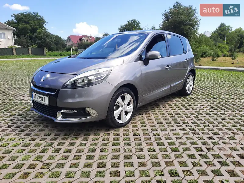 2012 renault megane scenic