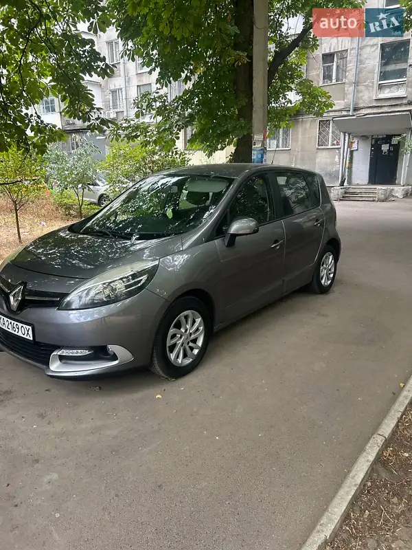 2012 renault megane scenic