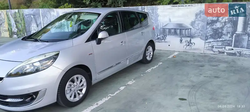 2012 renault megane scenic