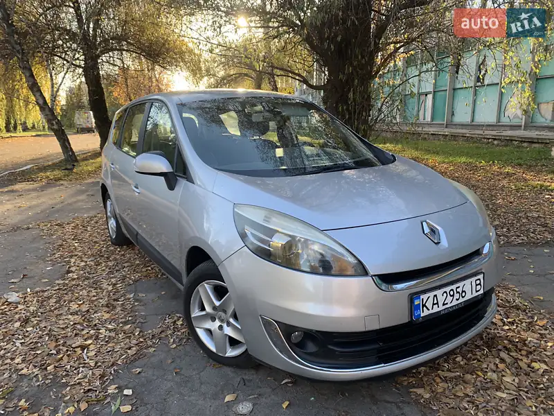 2012 renault megane scenic