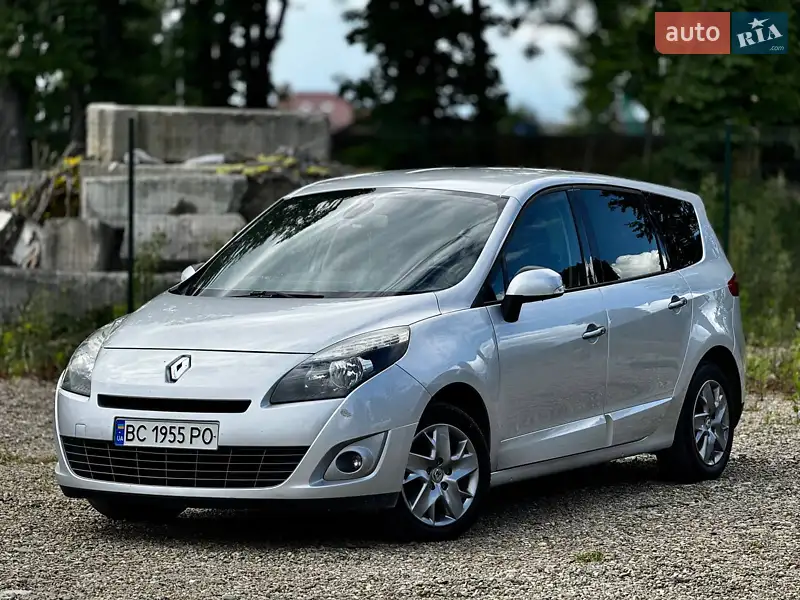 2011 renault megane scenic