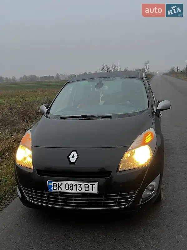 2011 renault scenic
