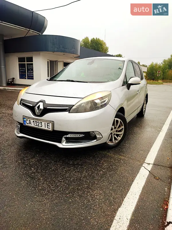 2012 renault megane-scenic