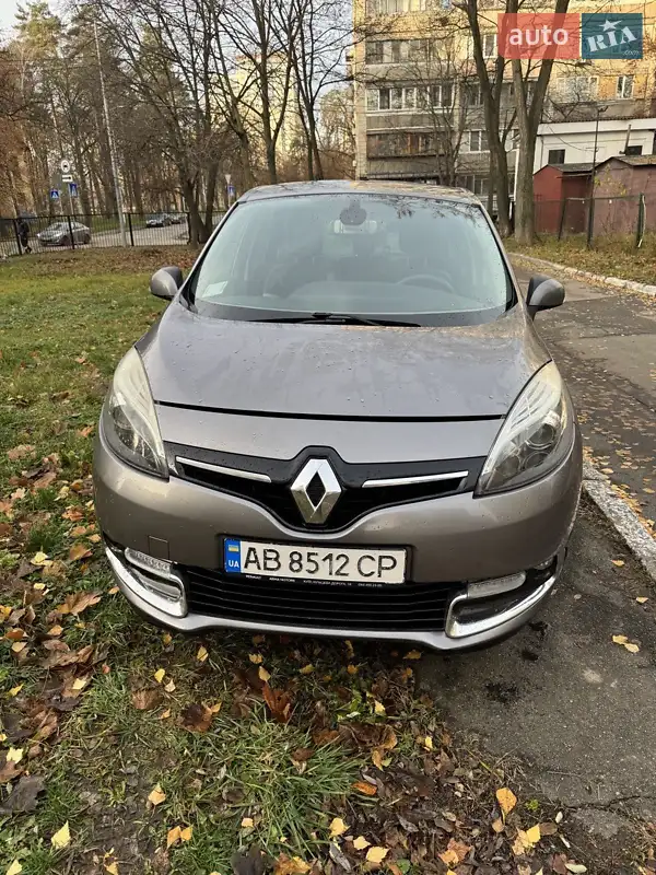 2013 renault grand scenic