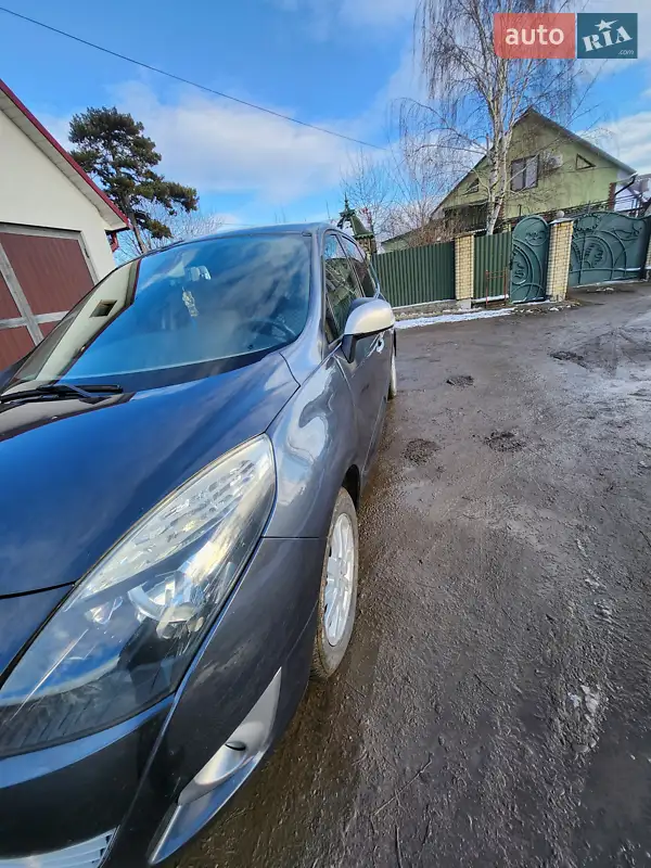 2010 renault scenic