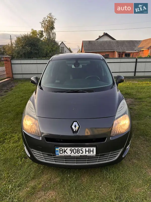 2011 renault scenic