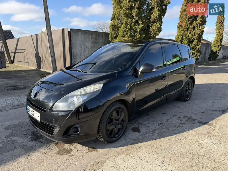 2011 renault megane scenic