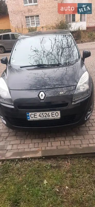 2011 renault megane scenic