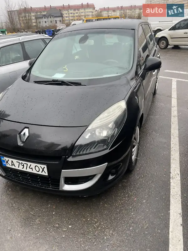 2010 renault megane scenic