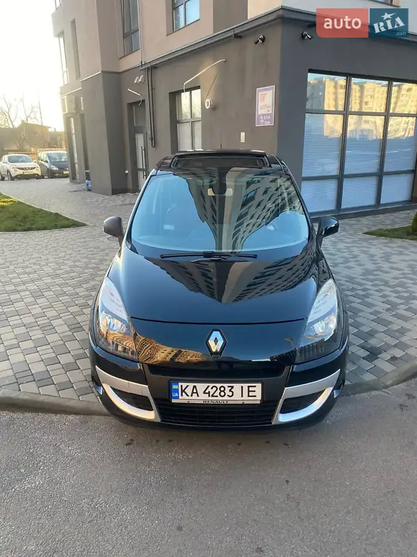 2011 renault megane scenic